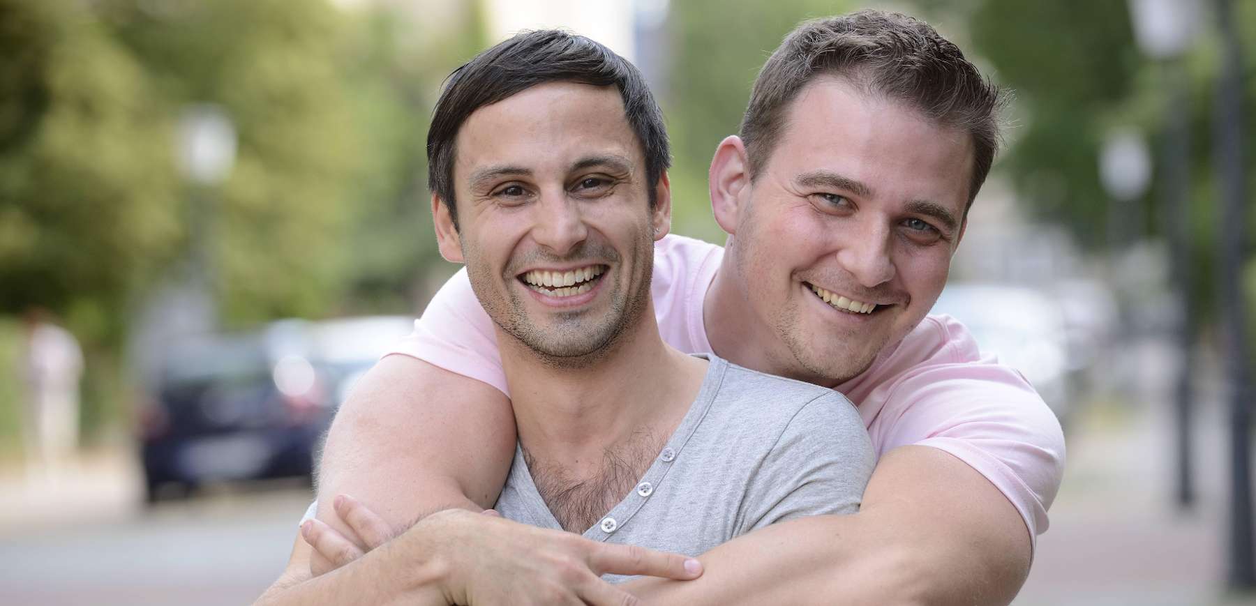 a male couple hugging in washington state