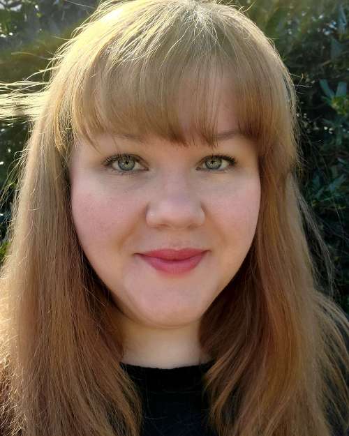 Vivecca Mcvie , Practice Administrator